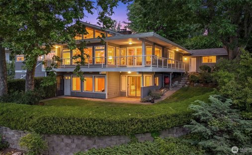 House in Kenmore, Washington, United States 1
