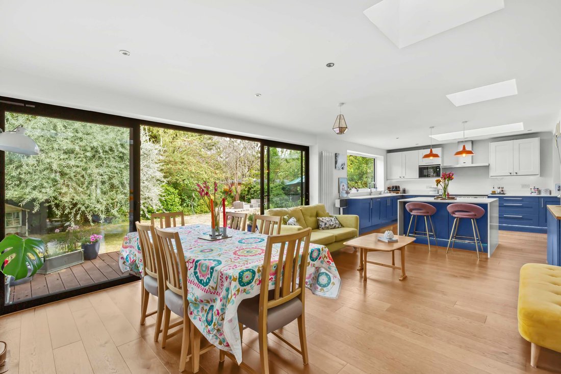 House in Princes Risborough, England 5 - 18004889