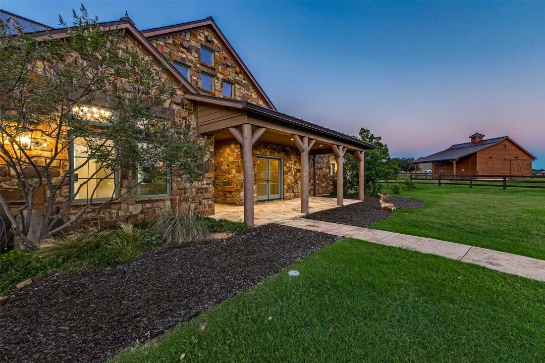 House in Lantana, Texas, United States 4 - 18452275