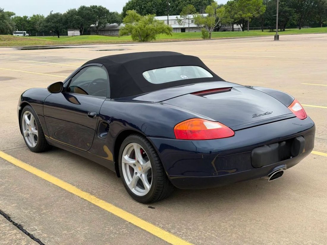 Cabriolet in Houston, TX, United States 4 - 18448120