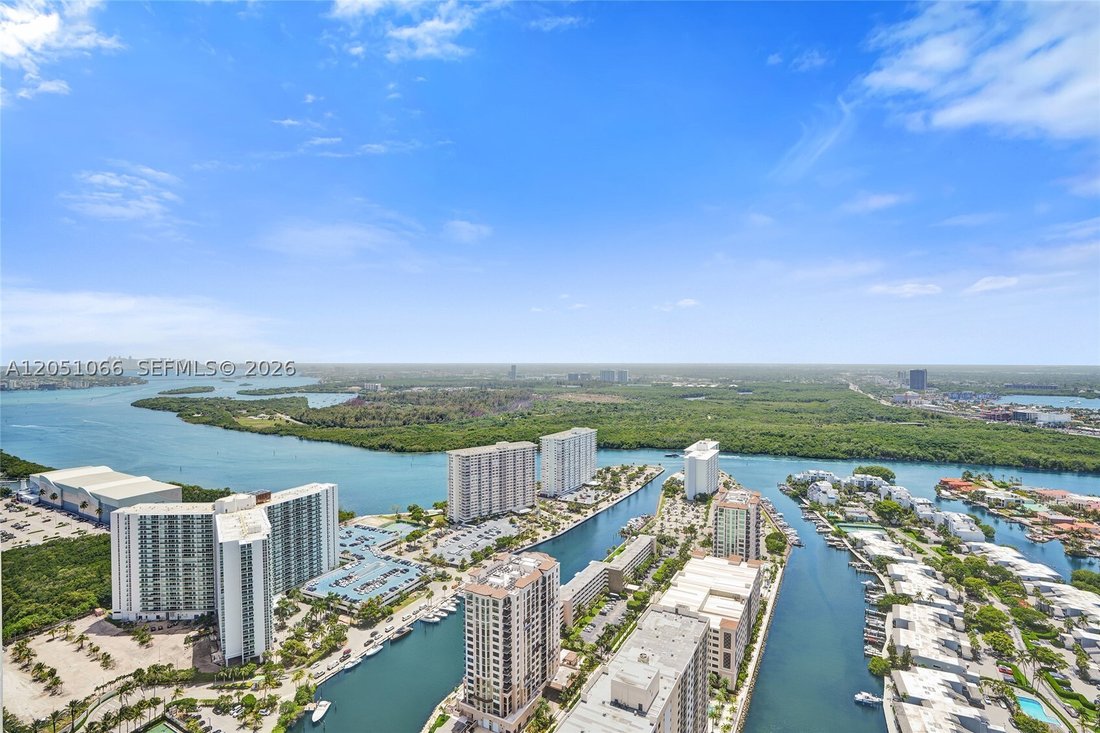 Condo in Golden Beach, Florida, United States 1 - 18449489
