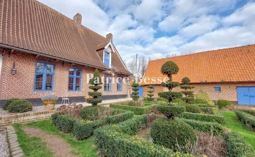 Haus in Cassel, Nordfrankreich, Frankreich 1