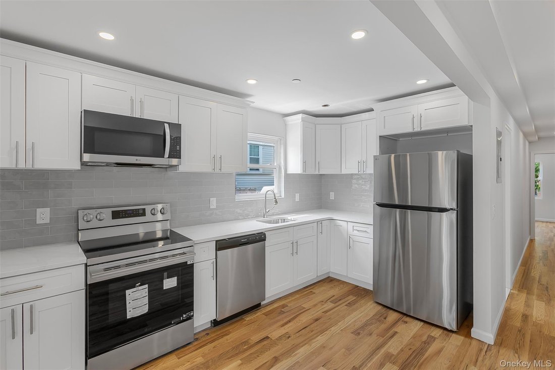Apartment in New York, New York, United States 3 - 18450049