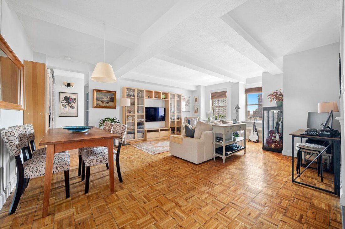 Co Op in New York, New York, United States 1 - 17620343