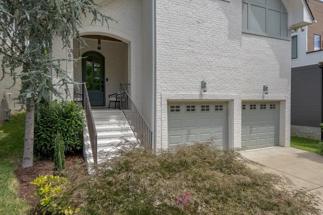 Co Op in Nashville, Tennessee, United States 3 - 18443154
