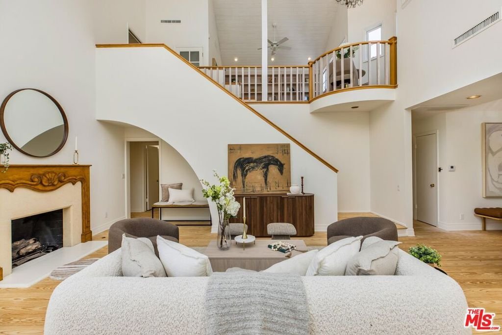 House in Los Angeles, California, United States 4 - 18449815