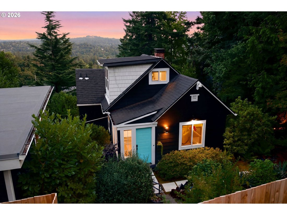 House in Portland, Oregon, United States 2 - 18450829
