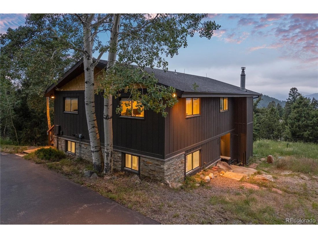 Casa a Evergreen, Colorado, Stati Uniti 1 - 18449122