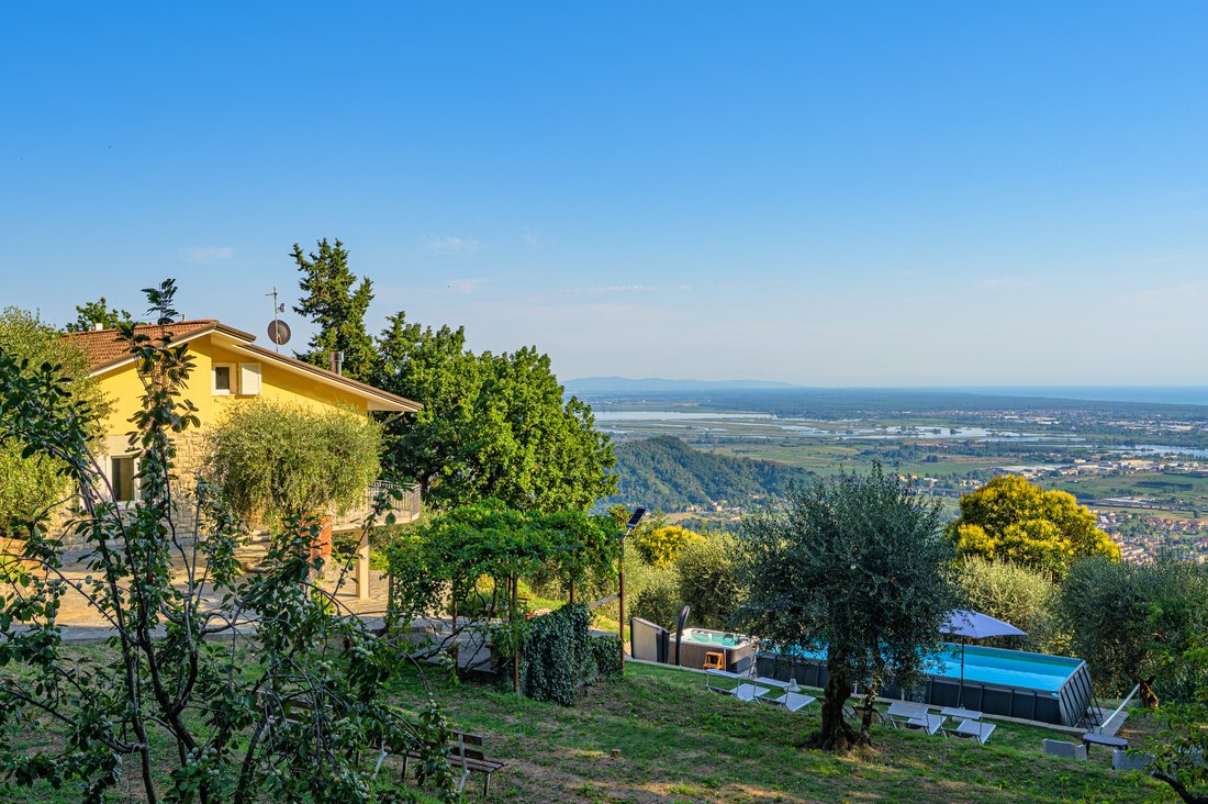 House in Massarosa, Tuscany, Italy 1 - 18446180