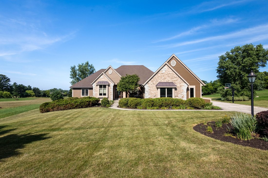 House in Merton, Wisconsin, United States 1 - 18447201