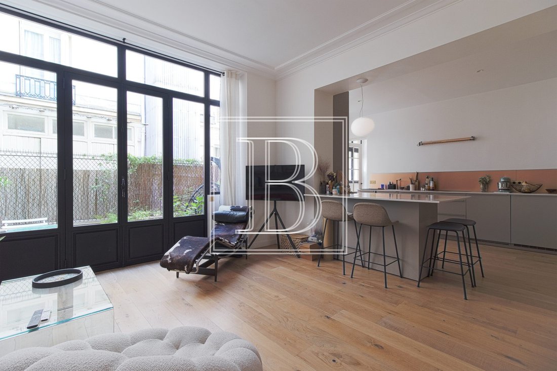 Apartment in Saint Merri, Paris 4e Arrondissement, Paris 1 - 18452513