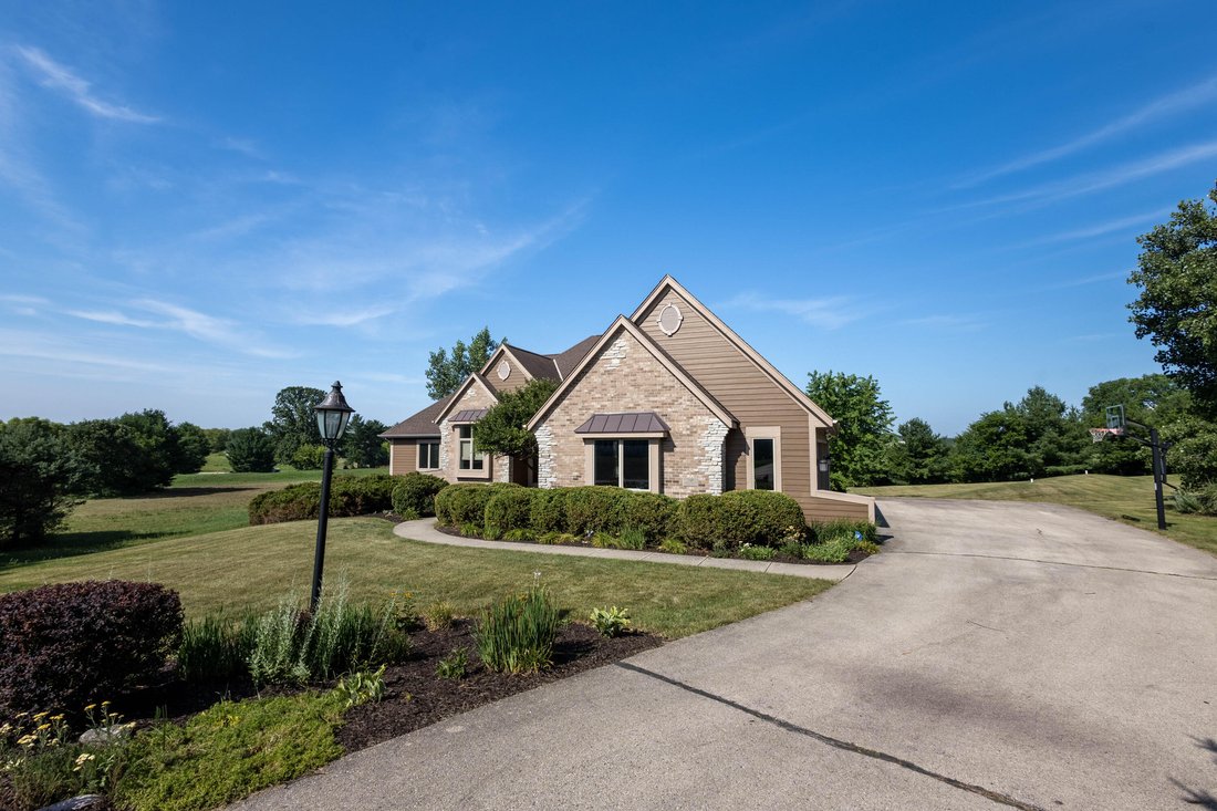 House in Merton, Wisconsin, United States 2 - 18447201