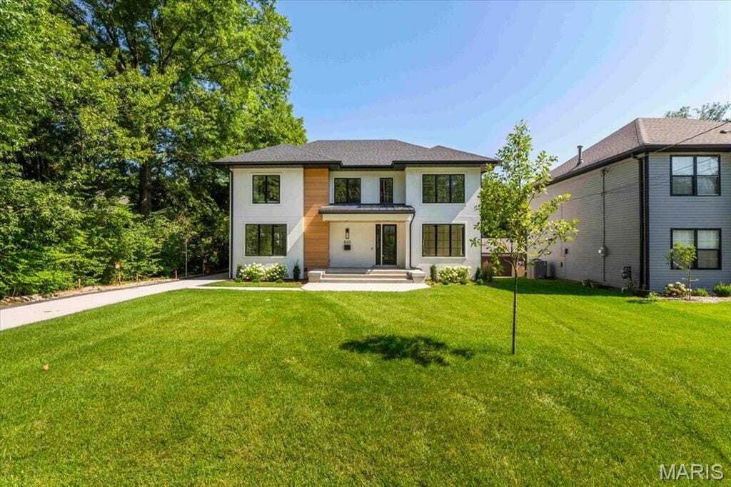 House in Webster Groves, Missouri, United States 2 - 17656885