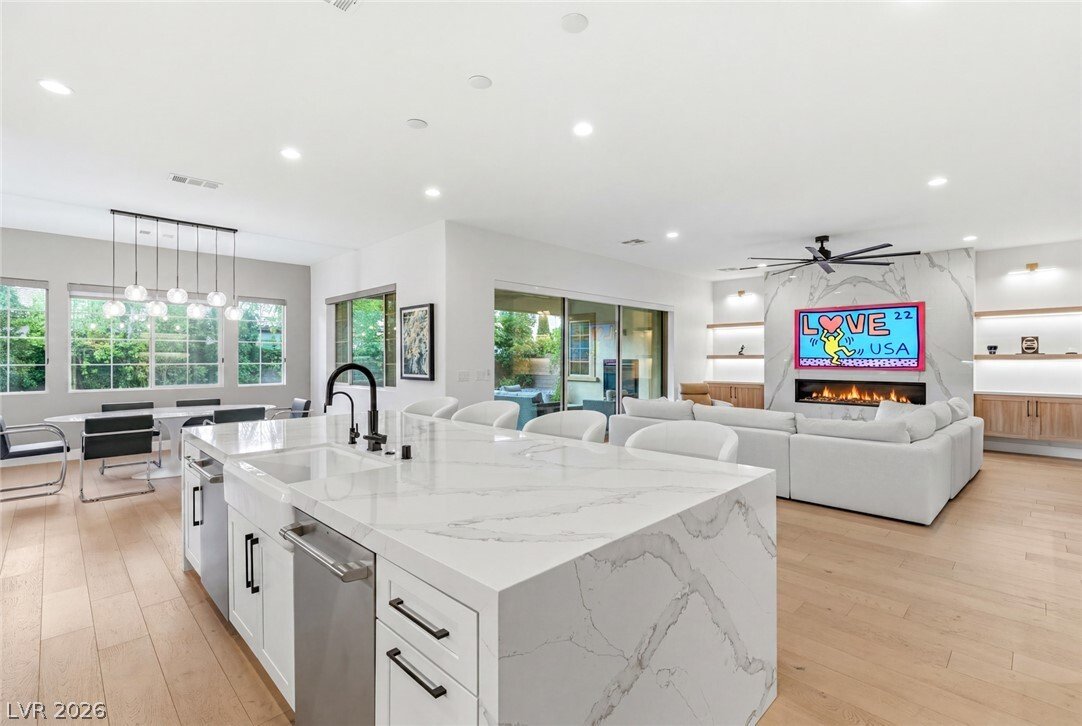 House in Las Vegas, Nevada, United States 1 - 18449978