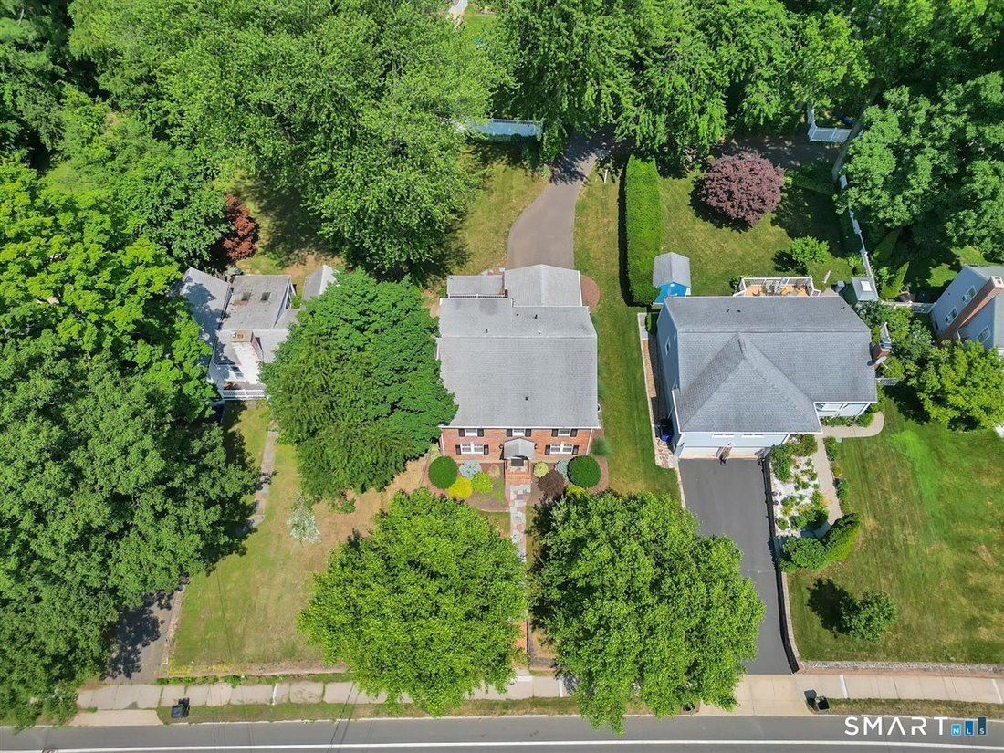 House in West Hartford, Connecticut, United States 3 - 18445913