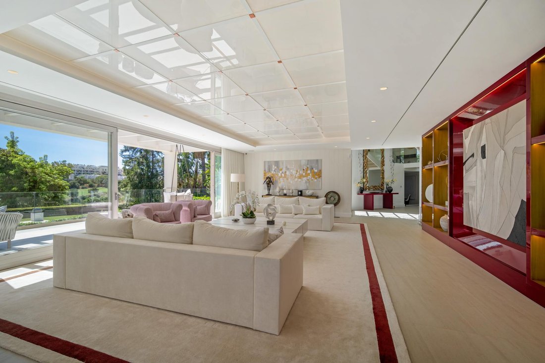 Villa in Nueva Andalucia, Marbella, Spain 4 - 18446483