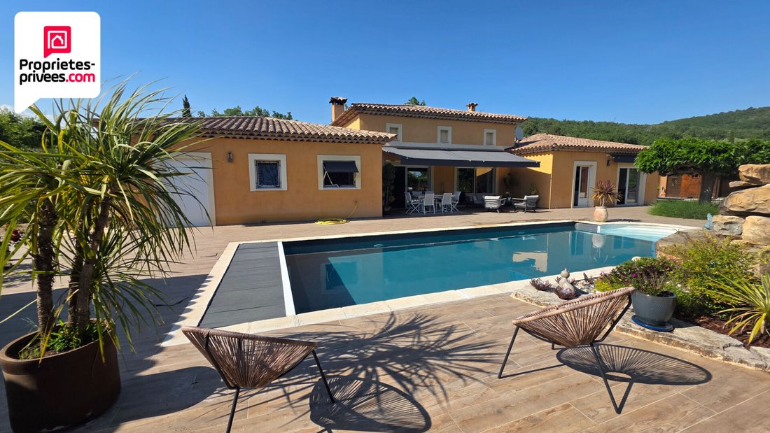 Villa in Saint-Cézaire-sur-Siagne, Provence-Alpes-Côte d'Azur, France 1 - 18448364