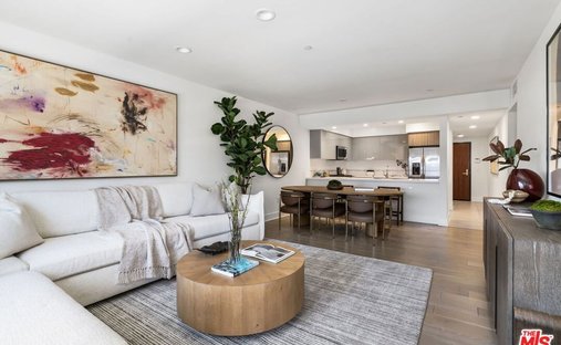 Condo in Los Angeles, California, United States 1