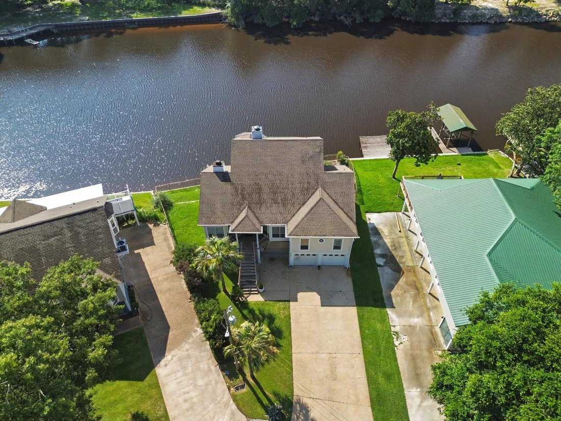 House in Biloxi, Mississippi, United States 2 - 18448618