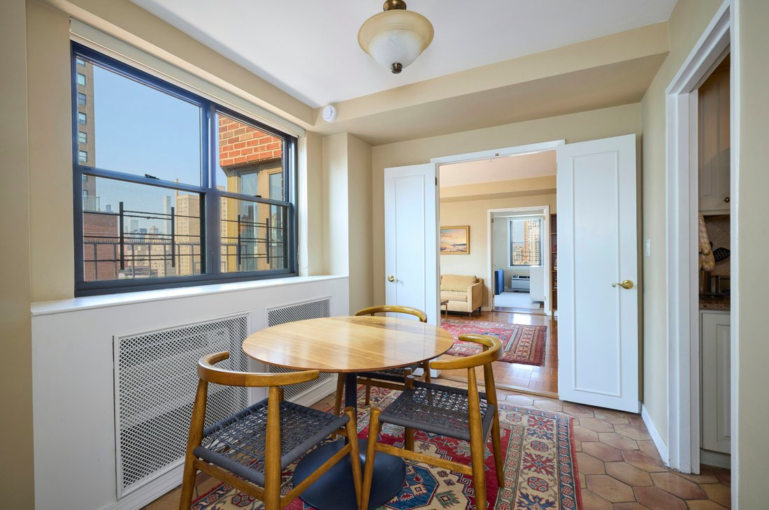 Co Op in New York, New York, United States 3 - 18439522