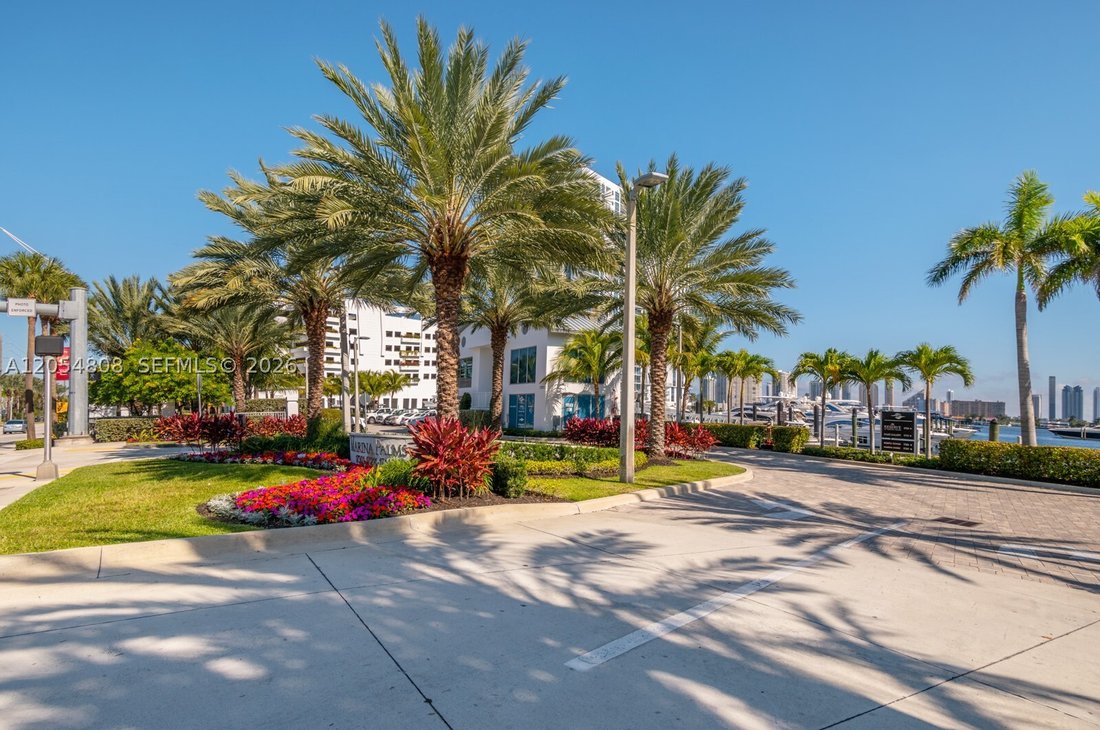 Condo in Golden Beach, Florida, United States 2 - 18449452