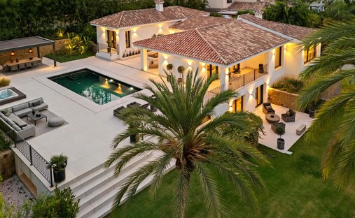 Villa in Nueva Andalucía, Marbella, Spanien 1