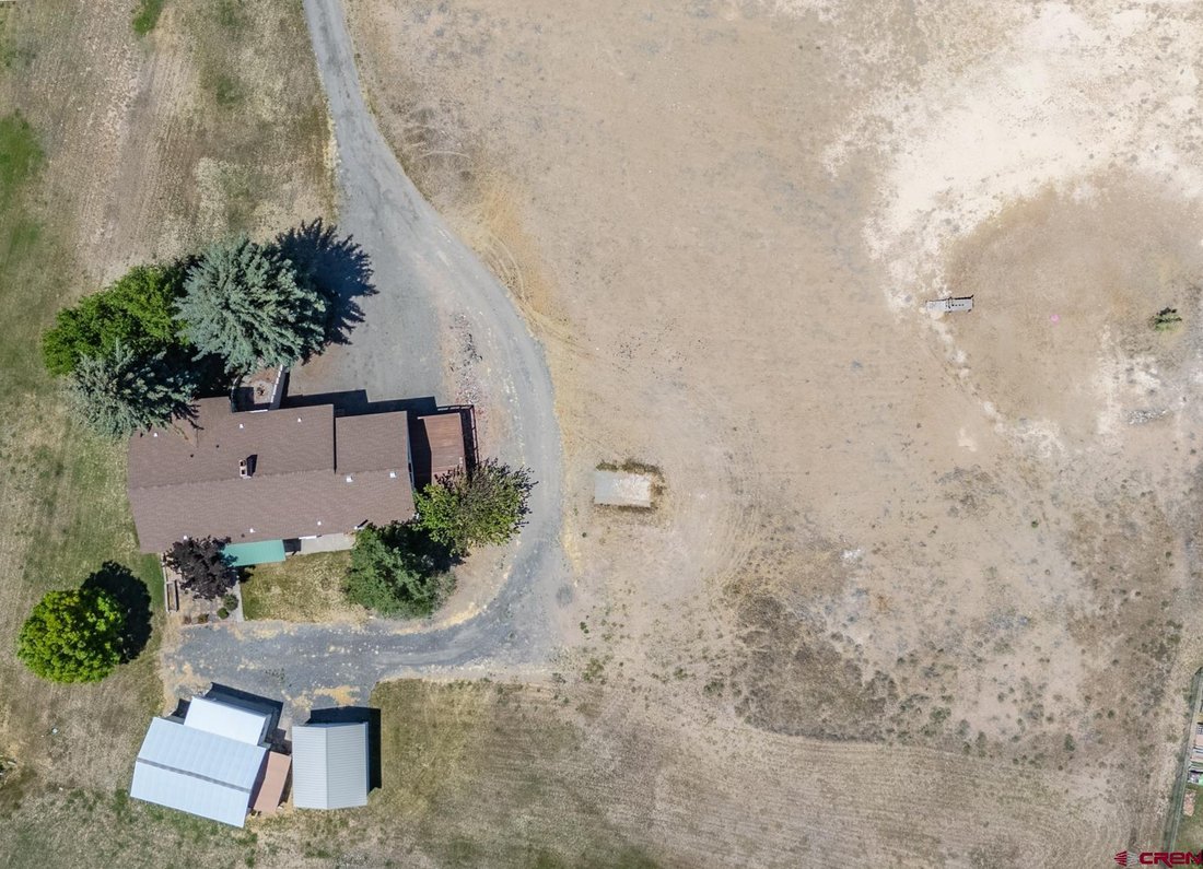 Cedaredge, Colorado, United States 3 - 18447708