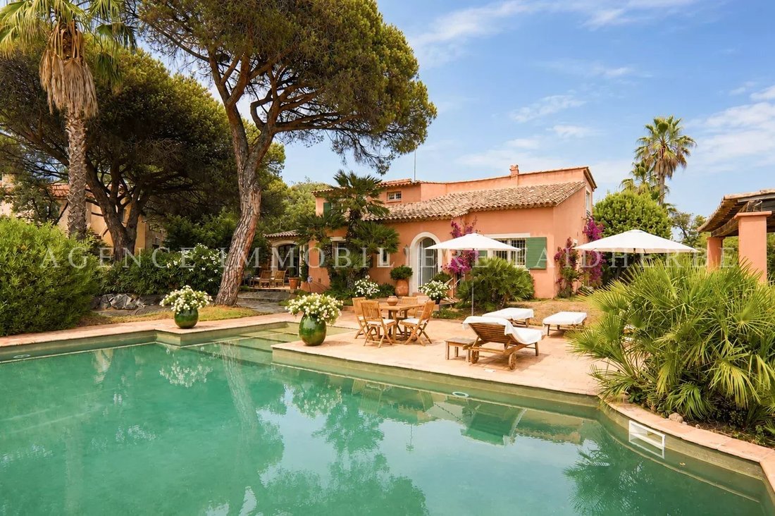 House in Ramatuelle, Provence-Alpes-Côte d'Azur, France 1 - 18448089