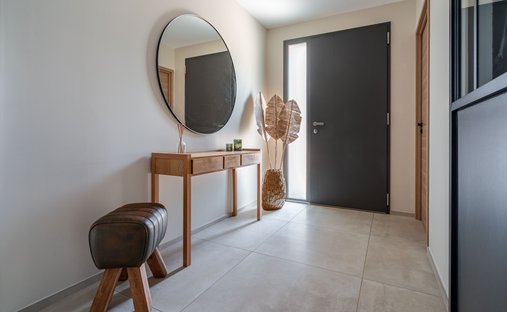Maison à Alix, Auvergne-Rhône-Alpes, France 1