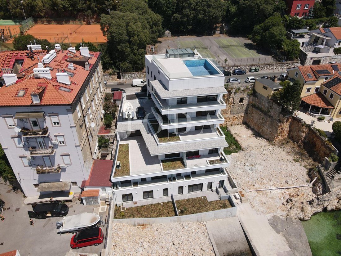 Apartment in Mjesni odbor Pecine, Grad Rijeka, Primorje-Gorski Kotar County 4 - 18451290