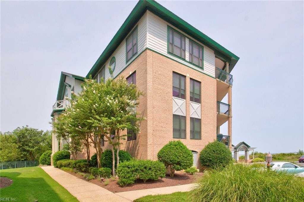Condo in Virginia Beach, Virginia, United States 3 - 18449425