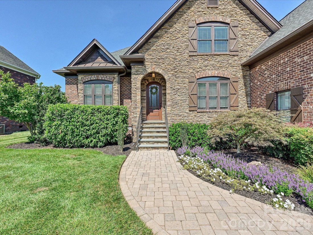House in Concord, North Carolina, United States 2 - 18452042