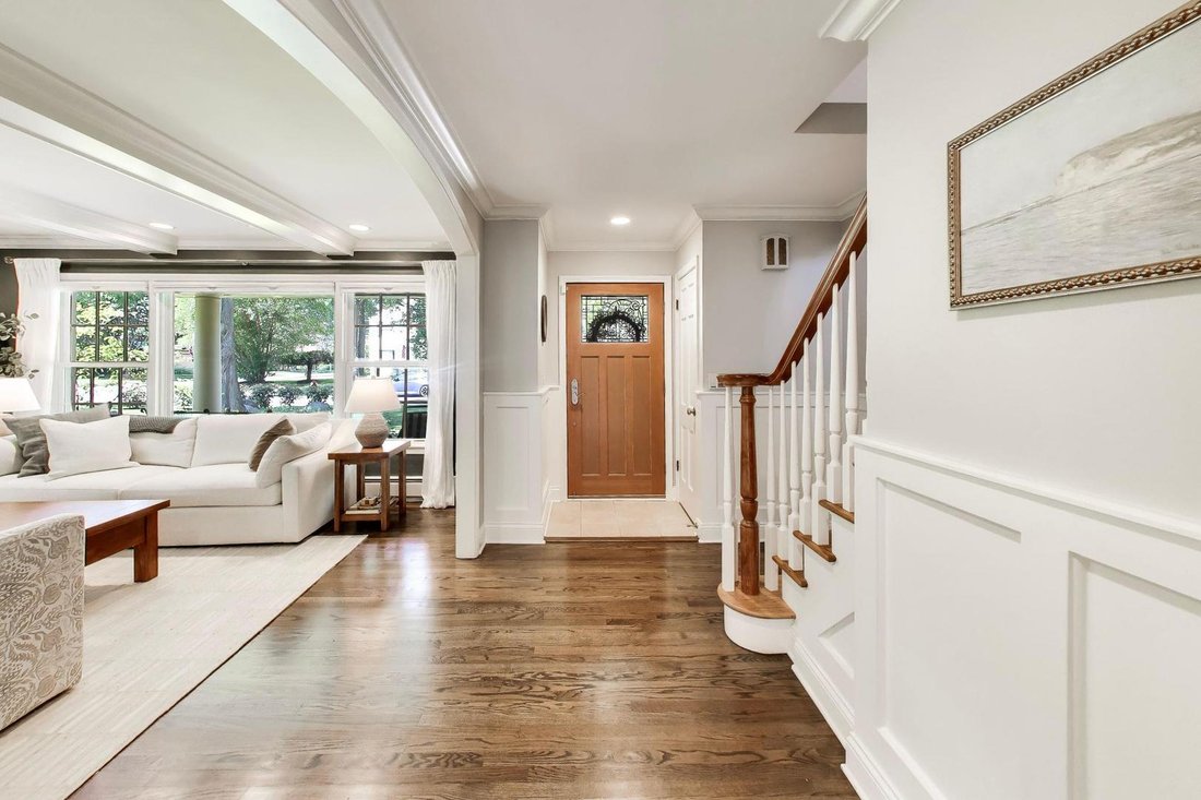 House in Arlington Heights, Illinois, United States 4 - 18447133