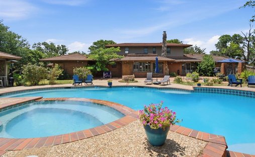House in Jacksboro, Texas, United States 1