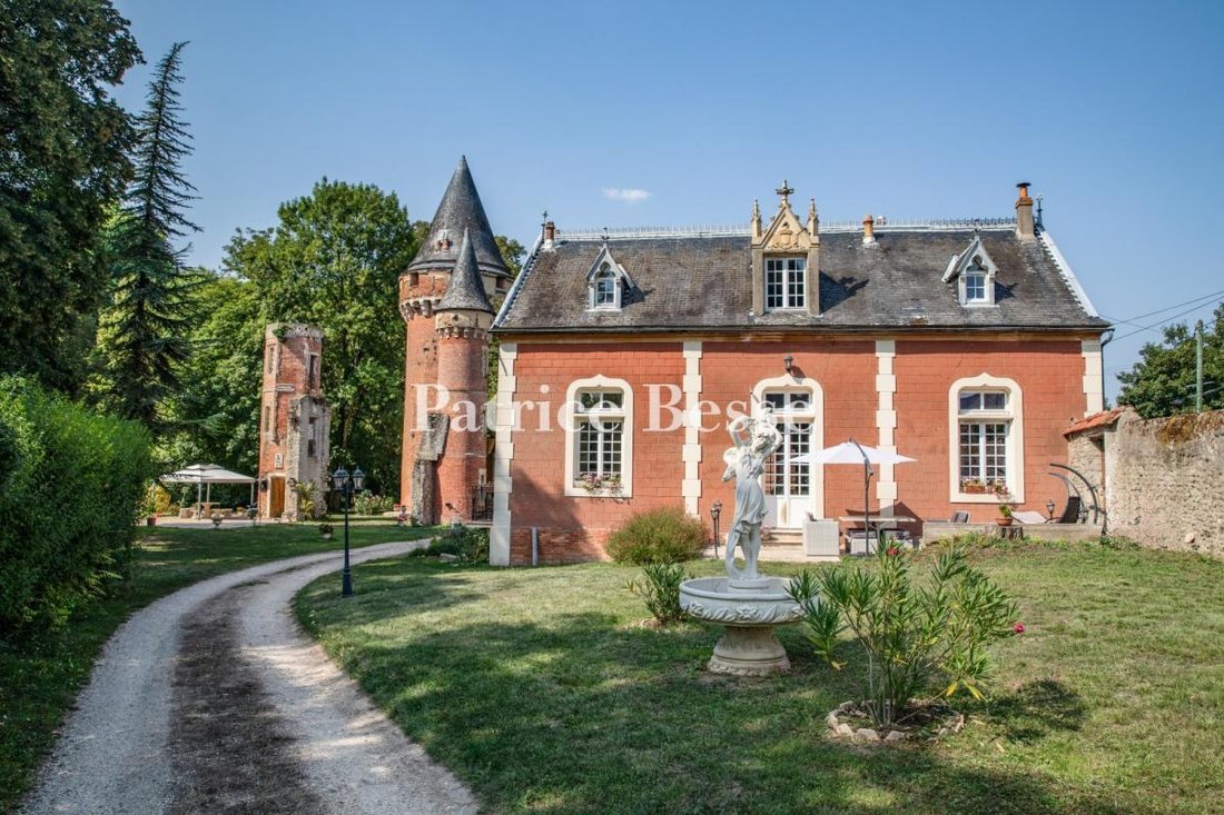 House in Morigny-Champigny, Ile-de-France, France 2 - 18449811