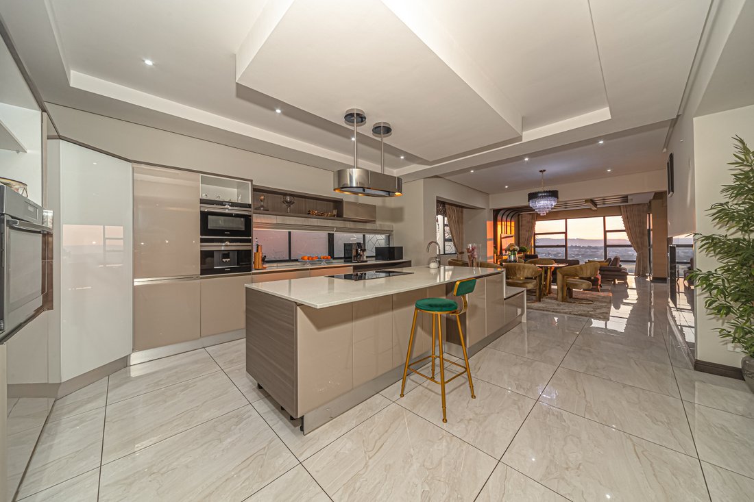 House in Roodepoort, Gauteng, South Africa 5 - 18451624