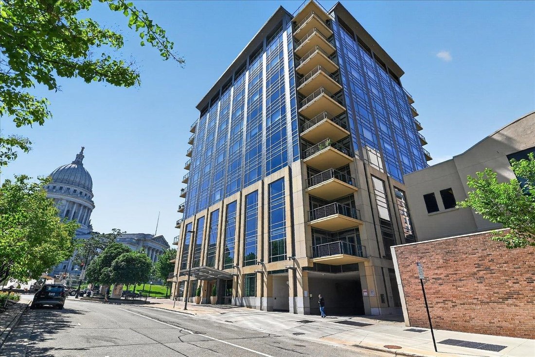 Condo in Madison, Wisconsin, United States 2 - 18448552