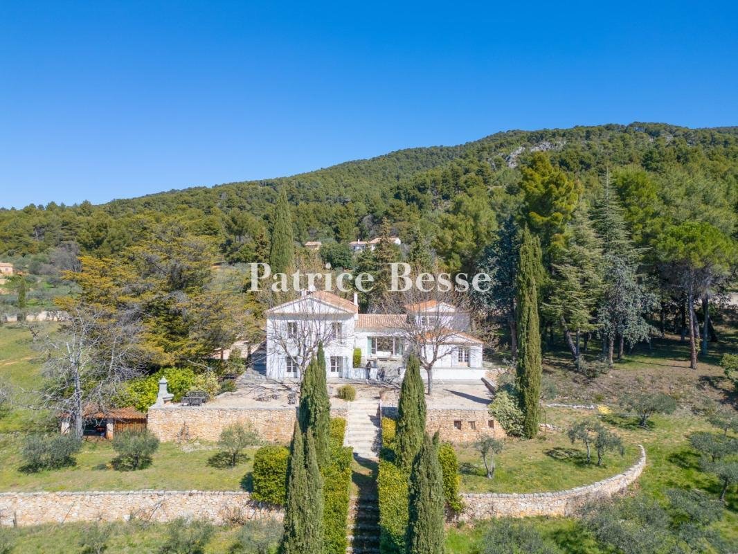 House in Aups, Provence-Alpes-Côte d'Azur, France 1 - 18449857