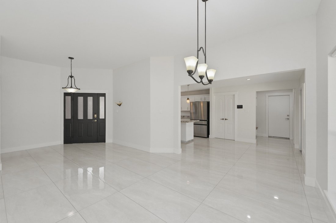 House in Laredo, Texas, United States 5 - 18448621