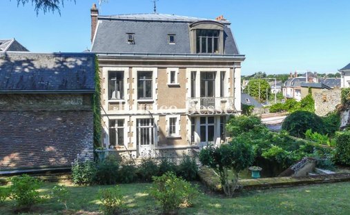 House in Centre Ville Nord, Nogent-le-Rotrou, France 1
