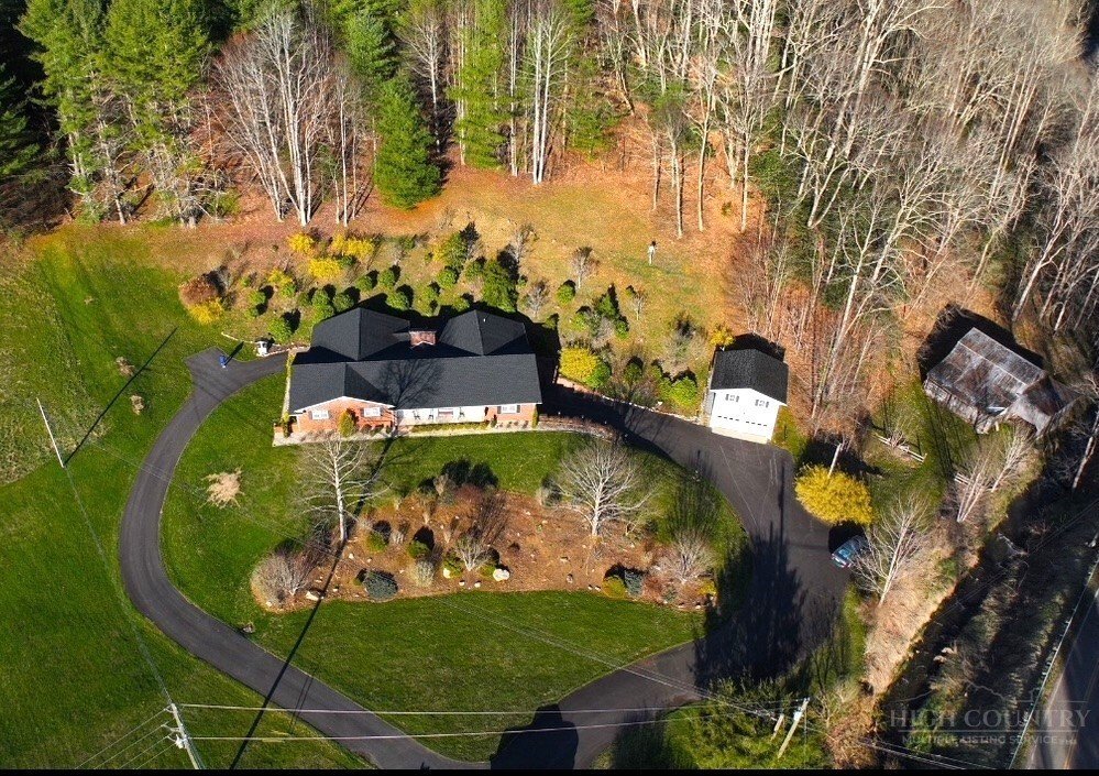 House in Creston, North Carolina, United States 2 - 18448863