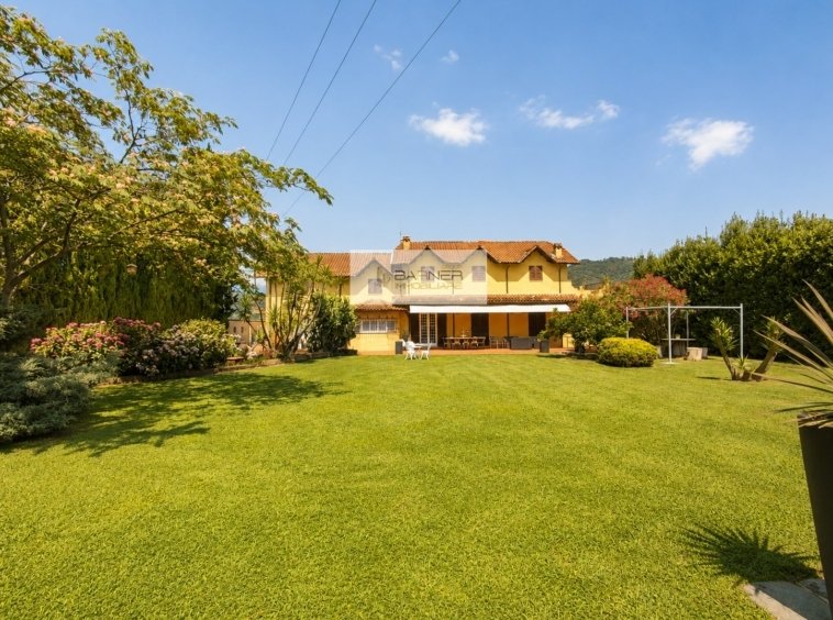 Villa in Massarosa, Tuscany, Italy 5 - 18446211