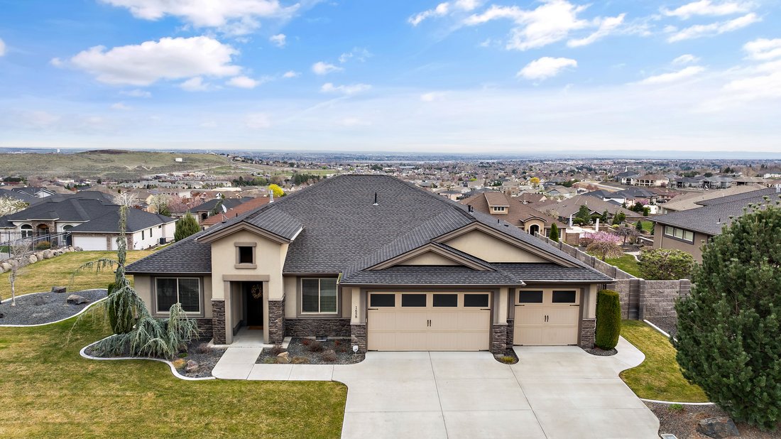 House in Richland, Washington, United States 1 - 18447545