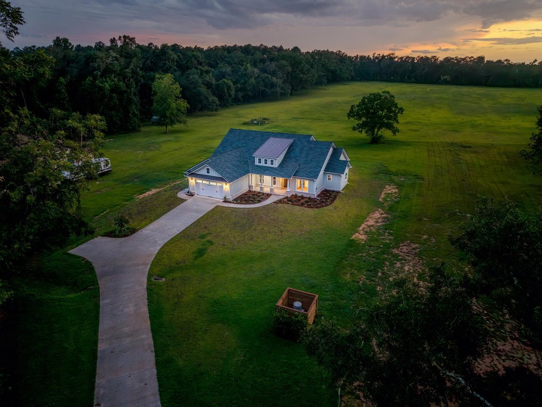 House in Tallahassee, Florida, United States 1 - 18356770