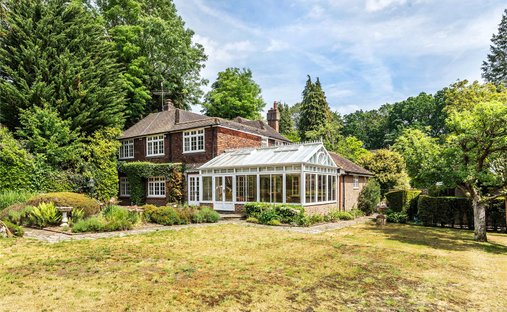 House in Maybury, Woking, England 1