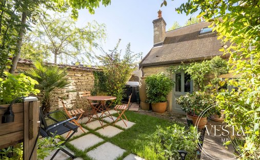 House in Vieux Village, Fontaine-les-Dijon, France 1
