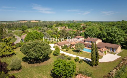 House in Centre Ville, Montauban, France 1