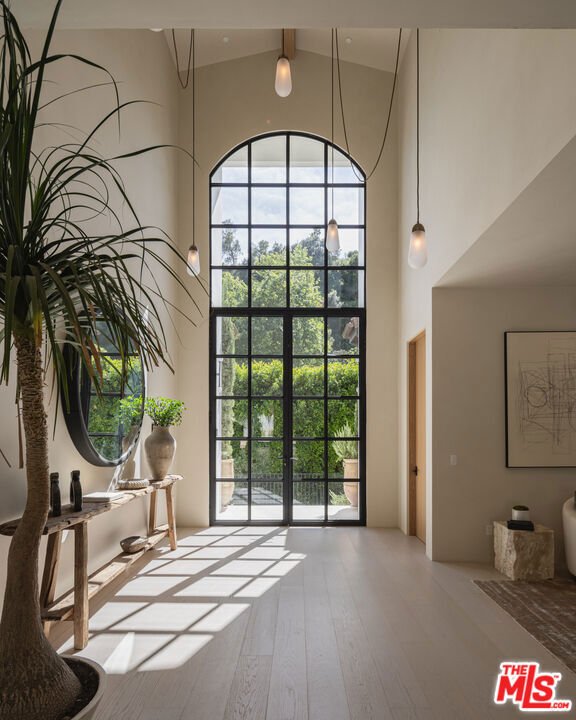 House in Los Angeles, California, United States 2 - 18446274