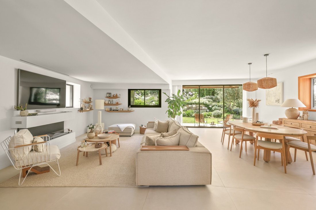 House in Saint Nicolas, Cannes, France 5 - 18448812