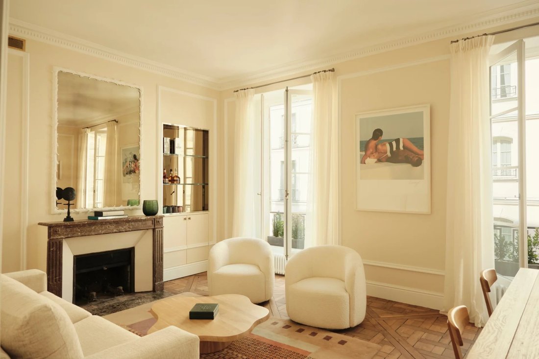 Apartment in Paris 1er Arrondissement, Paris, France 1 - 17466563